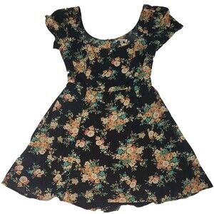 Lucca Coutour Black A-LINE Dress With‎ Flowers  Med Peek-a-boo Back cottage core